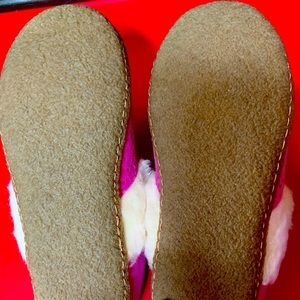 Sorel Youth Nakisha ll Suede slides